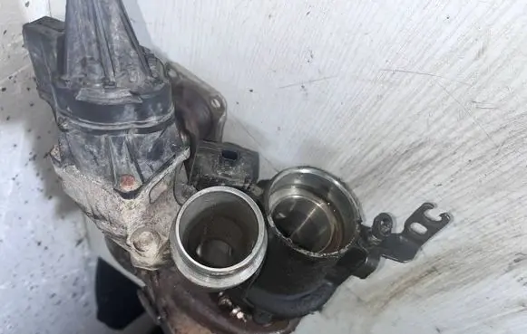 BMW 3 F30 F35 F31 Turbo 7634486