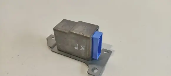 Mazda 626 Airbag deployment crash/impact sensor GE4T57KD0B