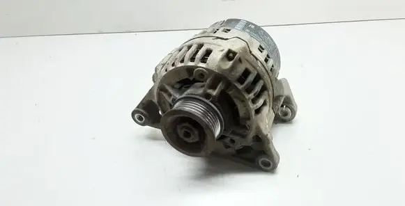 Volkswagen PASSAT B5 Generator/alternator 058903016 0123310022