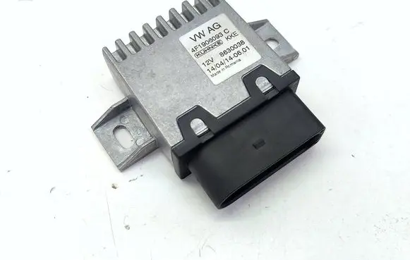 Audi Q7 4L Fuel injection pump control unit/module 4F1906093C