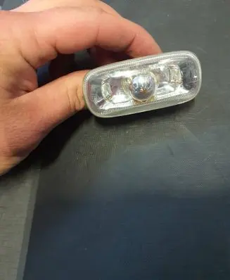 Audi A6 S6 C5 4B Front fender indicator light 8E0949127