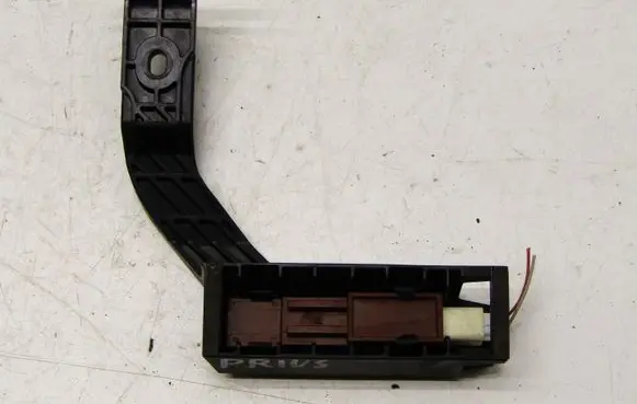 Toyota Prius (XW30) Keyless system antenna 1111