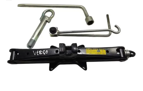Toyota Verso Lift Jack 