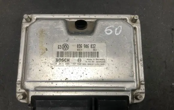 Volkswagen Golf IV Engine control unit/module 036906032
