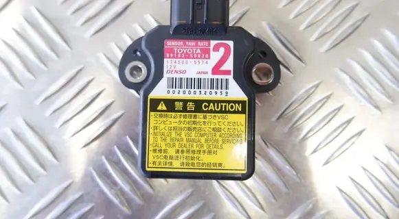 Lexus LS 460 - 600H ESP acceleration yaw rate sensor 8918350030
