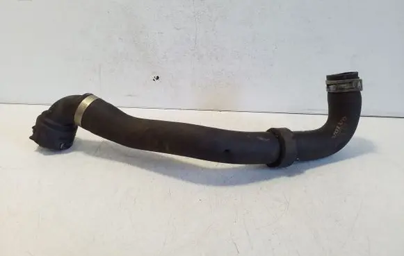 Volvo XC60 Engine coolant pipe/hose 31474845