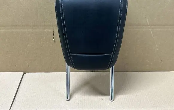 Mercedes-Benz GL X166 Third row seat headrest 