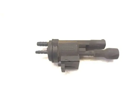 Valve vacuum