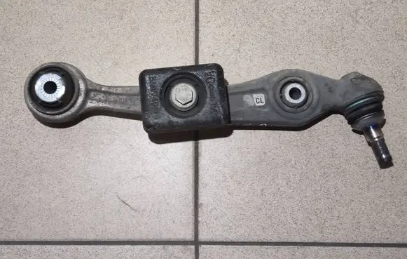 BMW X5 G05 Front lower control arm/wishbone 6884584