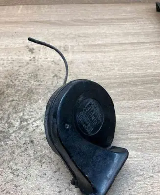 BMW Z3 E36 Horn signal 35717 73345