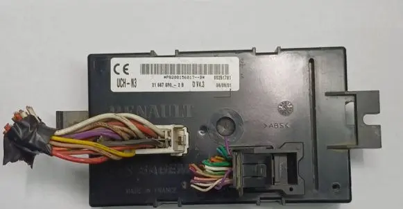 Renault Trafic II (X83) Comfort/convenience module P8200156017B 216676302B UCHN3