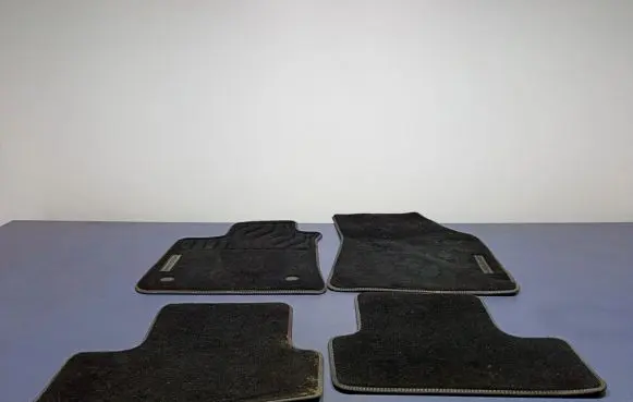 Renault Megane IV Front floor carpet liner 8201614869