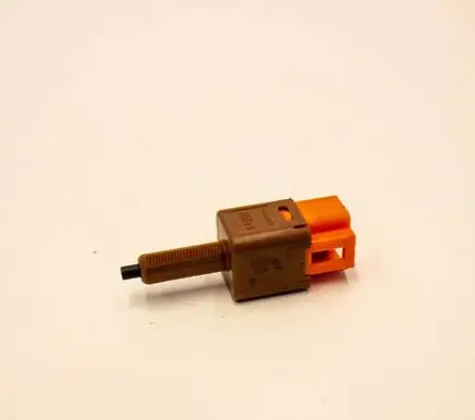 Nissan X-Trail T32 Brake pedal sensor switch