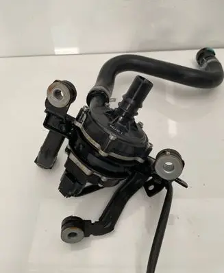 Hyundai Kona I Electric auxiliary coolant/water pump 2510003HZ1
