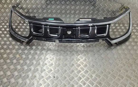 Suzuki Ignis Front bumper upper radiator grill S27725552 7211173S0
