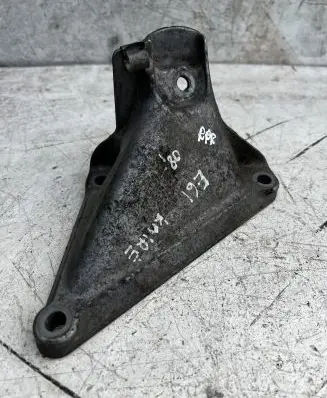 BMW 5 E60 E61 Engine mounting bracket 2211676915301 22116769153 676915301