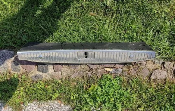 Mercedes-Benz S W222 Glove box in trunk A2226900941