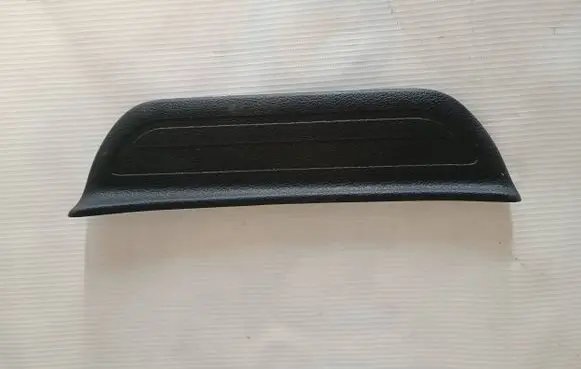 KIA Xceed Rear sill trim cover 85877