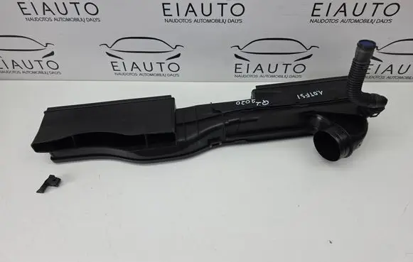 Audi Q2 - Air intake duct part 5Q0129254A 5Q0129621B