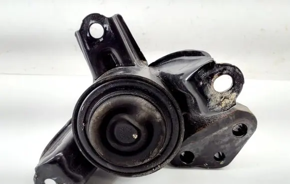 KIA Ceed Engine mount bracket 21810A5000