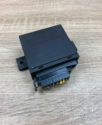 Opel Frontera B Light module LCM 09135156