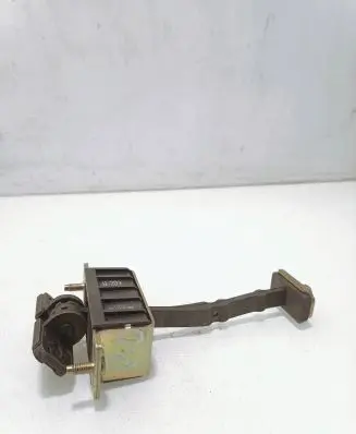 Mercedes-Benz C W203 Front door check strap stopper