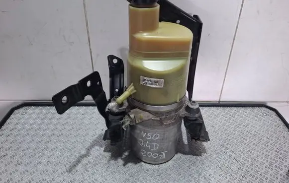 Volvo V50 Power steering pump 5N513K514CA
