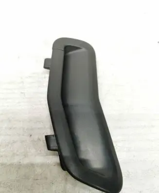 Volvo C30 Seat belt trim 6841876