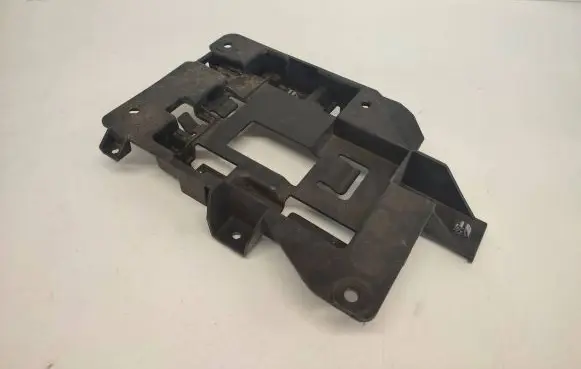 Chevrolet Camaro Sound amplifier holder/bracket 23401119