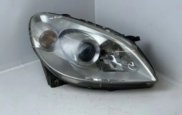 Mercedes-Benz B W245 Headlight/headlamp