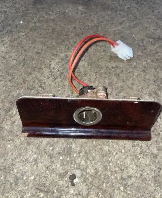 BMW 7 E38 Cigarette lighter 51168165302