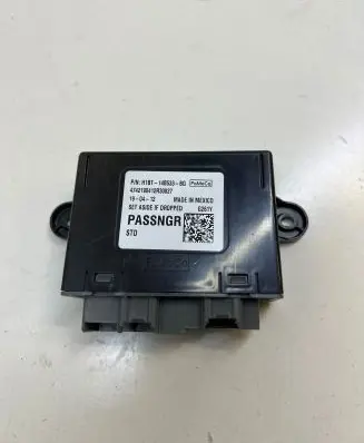 Ford Fiesta Door control unit/module H1BT14B533BG 474219045RR