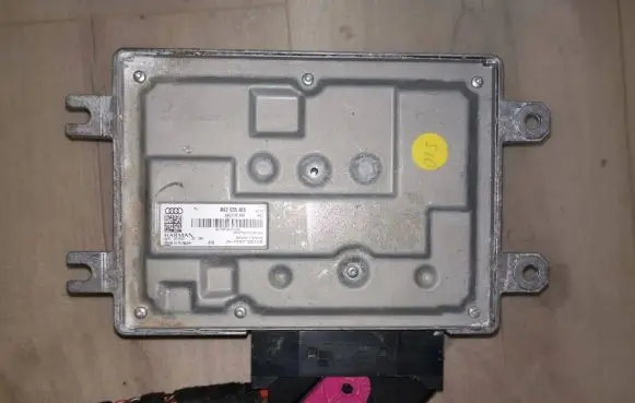 Audi A8 S8 D5 Sound amplifier 4N2035465