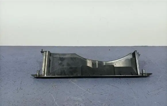 Nissan King Cab, Navara Intercooler air guide/duct channel 144624JA1B