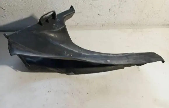 Audi A6 S6 C6 4F Intercooler air channel guide 4F0145333