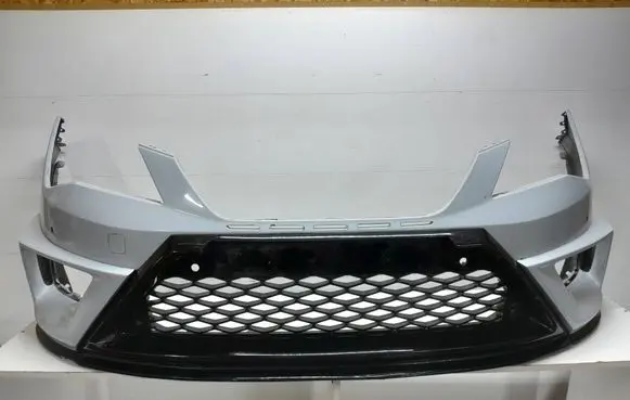 Seat Leon (5F) Front bumper 5F0807221M 5F0807221 5F0853667B