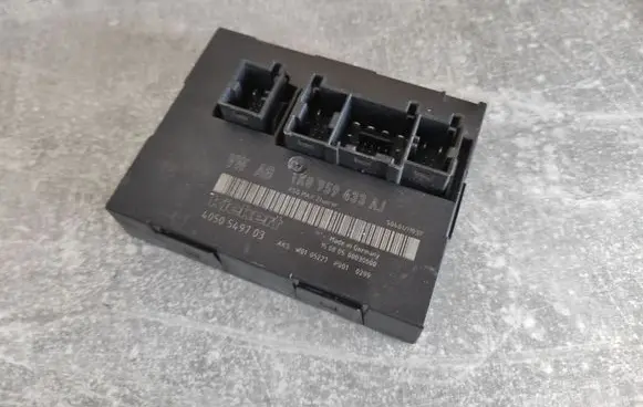 Volkswagen Golf V Comfort/convenience module 1K0959433AJ