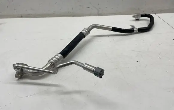 Audi A4 S4 B9 8W Air conditioning (A/C) pipe/hose 8W2816740
