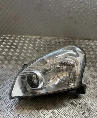 Nissan Qashqai Headlight/headlamp 26010JD95A