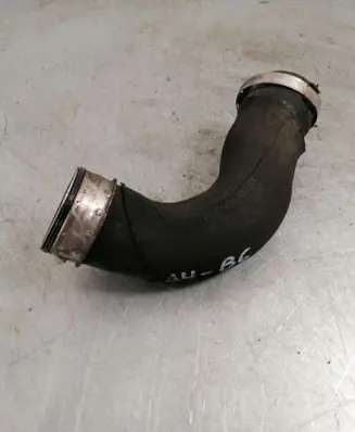 Audi A4 S4 B6 8E 8H Intercooler hose/pipe