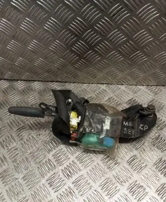 Mazda 323 Front seatbelt T89105T