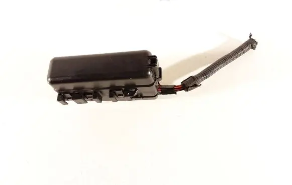 Mazda CX-7 Relay mounting block B115