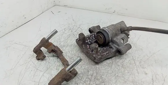 Volvo C30 Rear brake caliper 