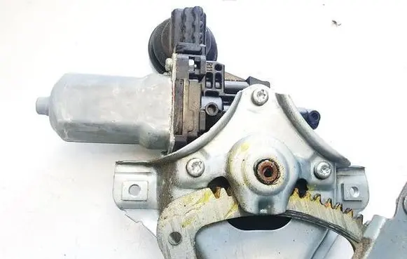 Toyota Auris 150 Front door window regulator motor 857100D100