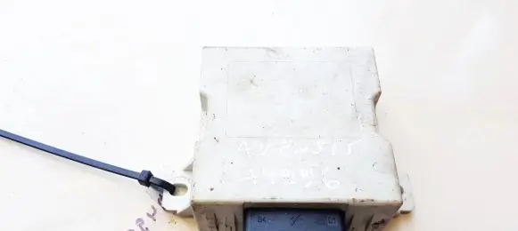 Toyota Avensis T250 Window wiper relay 150696