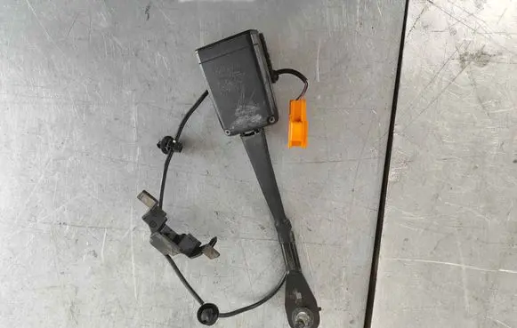 Land Rover Discovery Sport Front seatbelt buckle LR081110