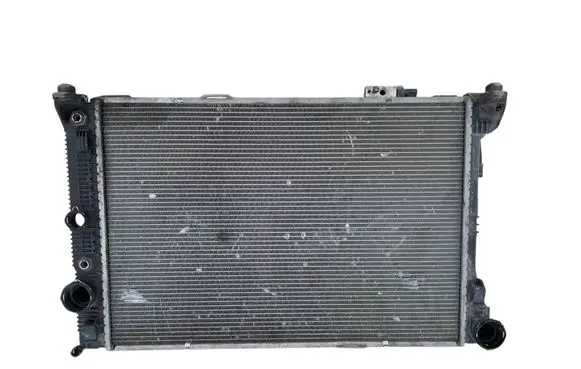 Mercedes-Benz E W212 Radiator set A2045001203