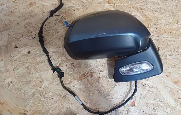 Citroen C4 I Picasso Front door electric wing mirror