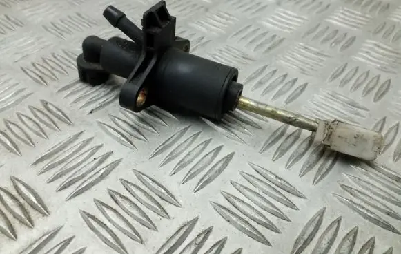 Volkswagen Golf IV Clutch master cylinder 1J2721388A