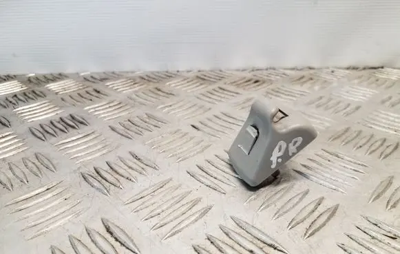 Sun visor clip/hook/bracket